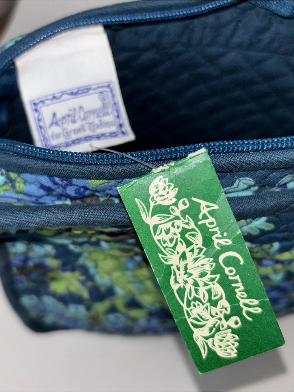 April Cornell Quilted Floral Cosmetic Travel Bag Blue Cotton NWT